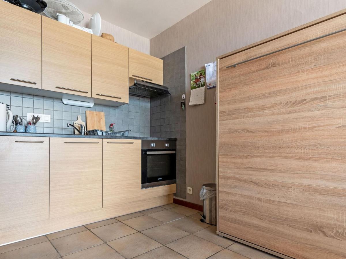 Contemporary Apartment In Oostende With Balcony מראה חיצוני תמונה